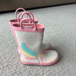 Girls rain boots, 9, very good condition worn 1 season